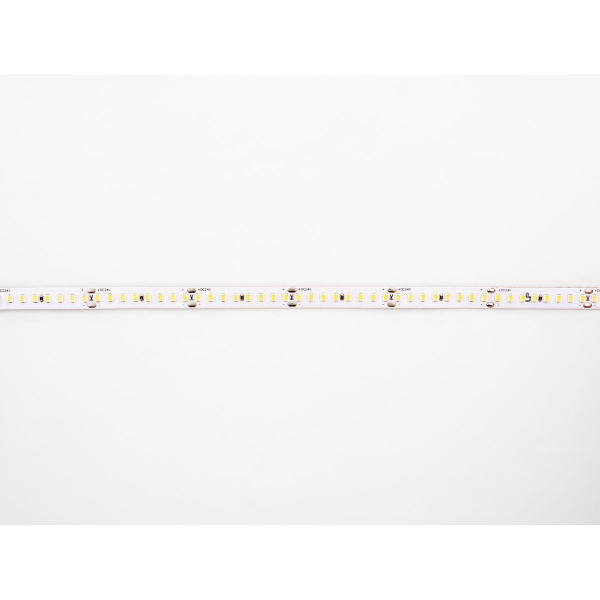 Светодиодная лента LEDS POWER 2835 176/м (16Вт/м) 24В холодная 30м/кат, серия ПРО140 005843 Светодиодная лента LEDS POWER 2835 176/м (16Вт/м) 24В холодная 30м/кат, серия ПРО140 005843