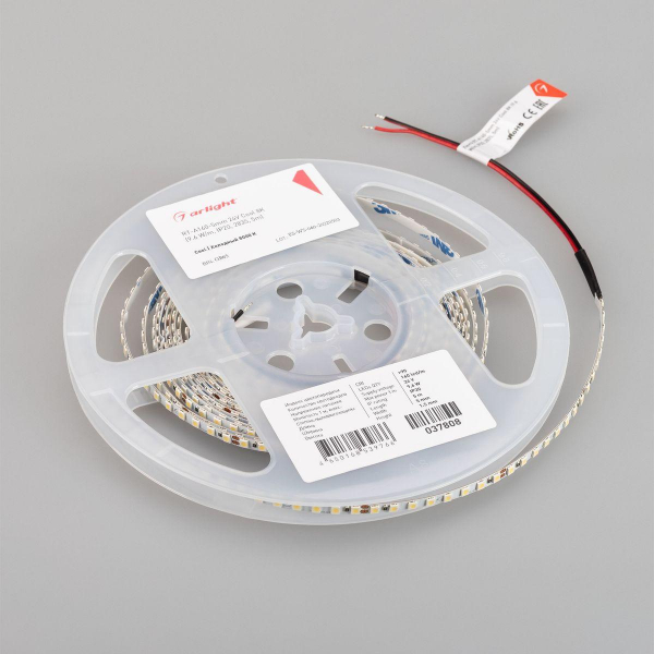 Светодиодная лента Arlight 9,6W/m 160LED/m 2835SMD холодный белый 5M RT-A160-5mm 24V Cool 8K 037808 Светодиодная лента Arlight 9,6W/m 160LED/m 2835SMD холодный белый 5M RT-A160-5mm 24V Cool 8K 037808