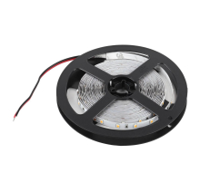 Светодиодная лента ЭРА 4,8W/m 60LED/m 2835SMD белый 5M LS2835-4,8-60-24-33-4000К-5m Б0043108