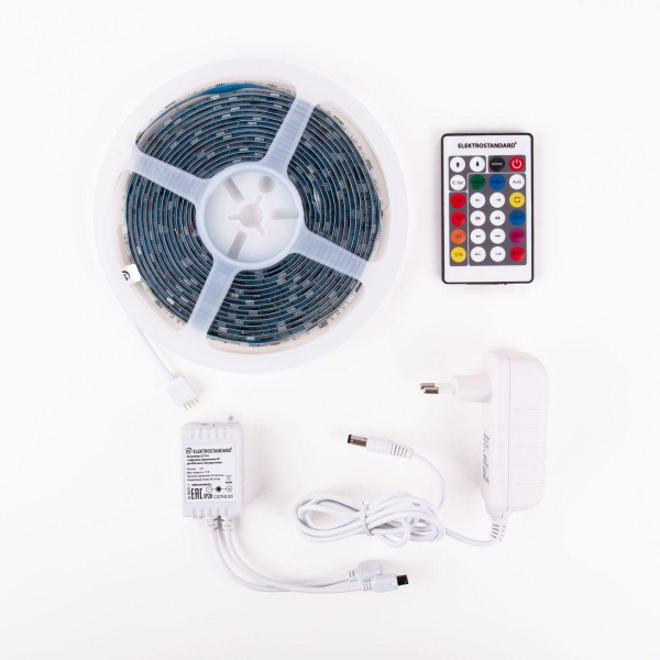 Светодиодная влагозащищенная лента Elektrostandard 7,2W/m 30LED/m 5050SMD RGB 5M a049849 Светодиодная влагозащищенная лента Elektrostandard 7,2W/m 30LED/m 5050SMD RGB 5M a049849
