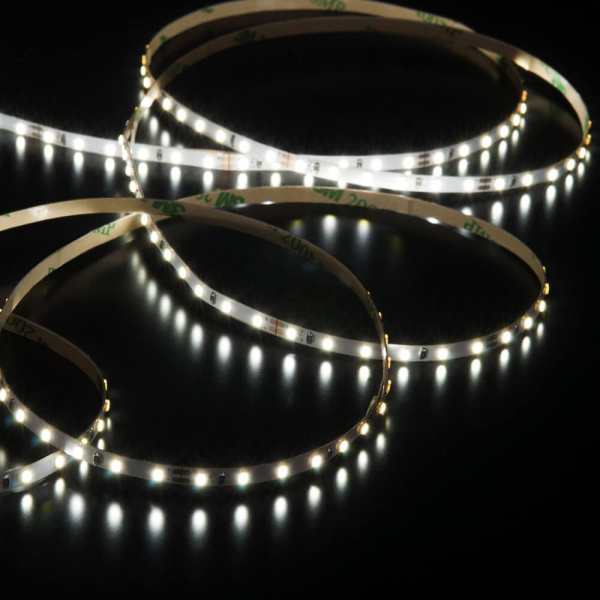 Светодиодная лента Elektrostandard 8W/m 120LED/m холодный белый 5M a056427 Светодиодная лента Elektrostandard 8W/m 120LED/m холодный белый 5M a056427