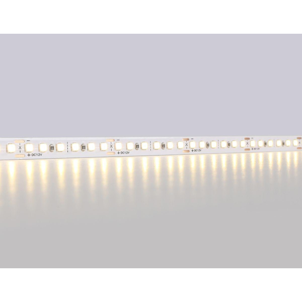 Светодиодная лента Ambrella Light 14,4W/m 180LED/m 2835SMD теплый белый 5M GS1301
