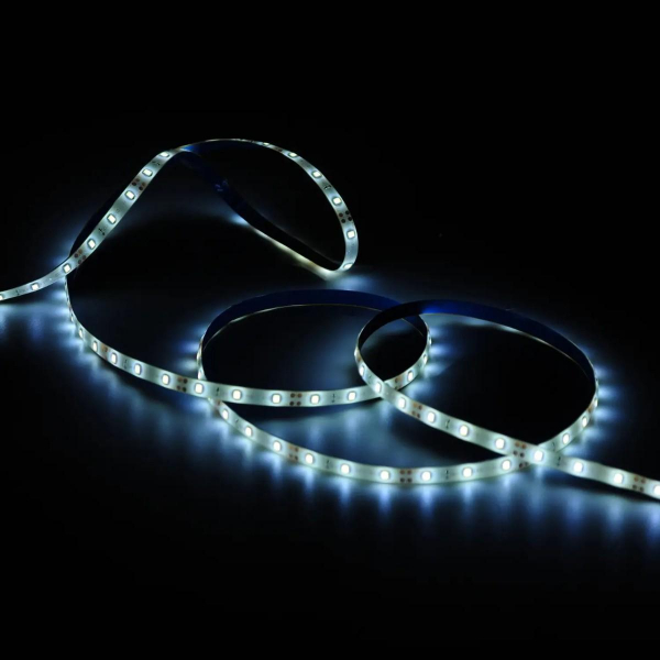 Светодиодная лента Gauss 6W/m 60LED/m 2835SMD теплый белый 5M BT013 Светодиодная лента Gauss 6W/m 60LED/m 2835SMD теплый белый 5M BT013
