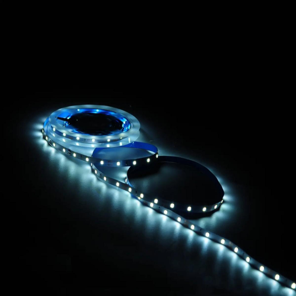 Светодиодная лента Gauss 4,8W/m 60LED/m 2835SMD нейтральный белый 3M BT004 Светодиодная лента Gauss 4,8W/m 60LED/m 2835SMD нейтральный белый 3M BT004