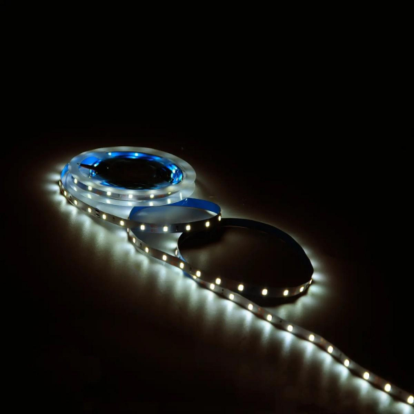 Светодиодная лента Gauss 4,8W/m 60LED/m 2835SMD теплый белый 2M BT003 Светодиодная лента Gauss 4,8W/m 60LED/m 2835SMD теплый белый 2M BT003