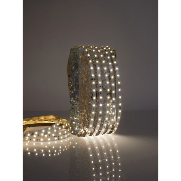 Светодиодная лента LEDS POWER 2835 64/м (6Вт/м) 24В нейтральная, серия ПРО140 005119 Светодиодная лента LEDS POWER 2835 64/м (6Вт/м) 24В нейтральная, серия ПРО140 005119