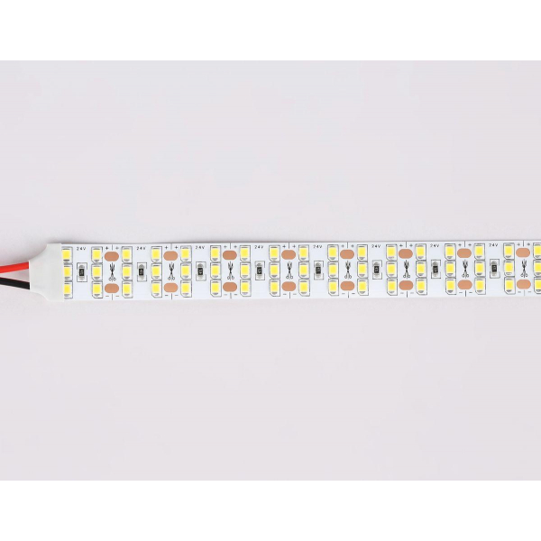 Светодиодная лента Ambrella Light 26W/m 324LED/m 2835SMD дневной белый 5M GS3902 Светодиодная лента Ambrella Light 26W/m 324LED/m 2835SMD дневной белый 5M GS3902