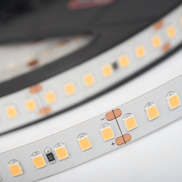Светодиодная лента Arlight 17W/m 168LED/m 2835SMD теплый белый 5M 020392(B) Светодиодная лента Arlight 17W/m 168LED/m 2835SMD теплый белый 5M 020392(B)