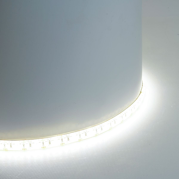 Светодиодная лента Feron LS626 17W/m 180LED/m 2835SMD 6500К 5M 51640
