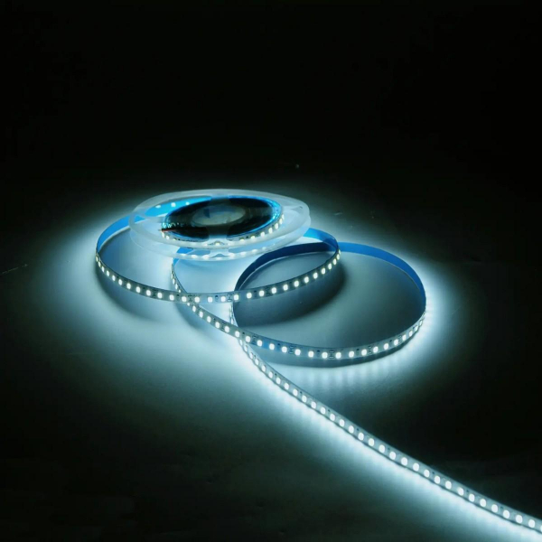 Светодиодная лента Gauss 9,6W/m 120LED/m 2835SMD нейтральный белый 5M BT065 Светодиодная лента Gauss 9,6W/m 120LED/m 2835SMD нейтральный белый 5M BT065