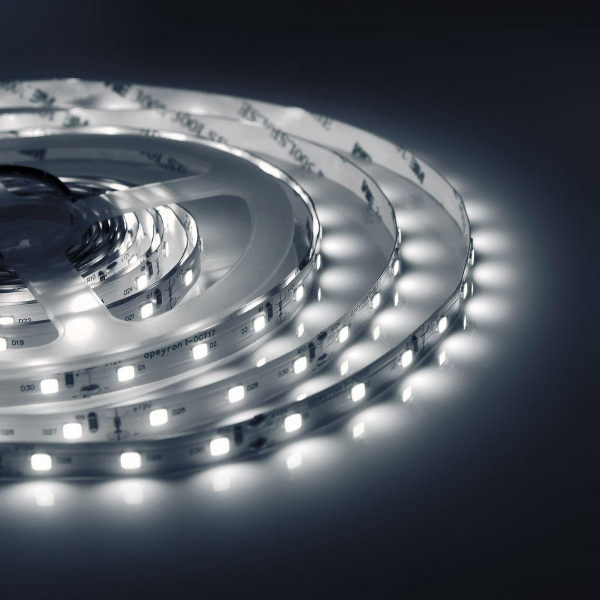 Светодиодная влагозащищенная лента Apeyron 4,8W/m 60LED/m 3528SMD холодный белый 5M 00-71 Светодиодная влагозащищенная лента Apeyron 4,8W/m 60LED/m 3528SMD холодный белый 5M 00-71