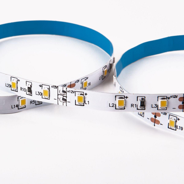 Светодиодная лента Elektrostandard 4,8W/m 60LED/m 2835SMD дневной белый 5M a050168 Светодиодная лента Elektrostandard 4,8W/m 60LED/m 2835SMD дневной белый 5M a050168