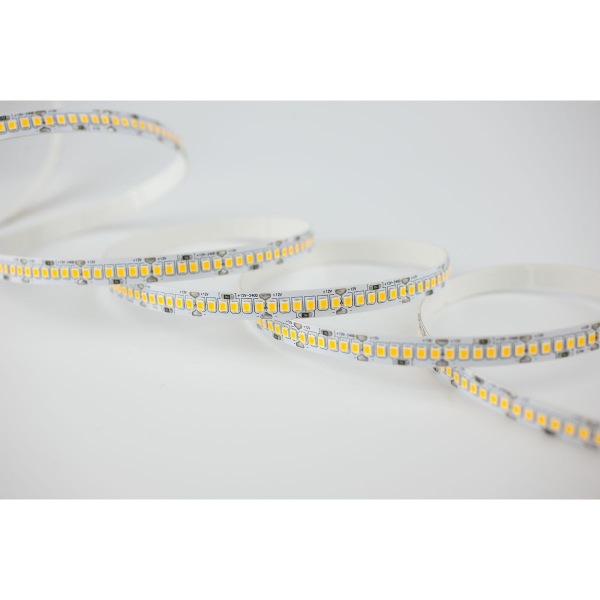 Светодиодная лента LEDS POWER 2835 240/м (21Вт/м) 12В теплая 008783 Светодиодная лента LEDS POWER 2835 240/м (21Вт/м) 12В теплая 008783