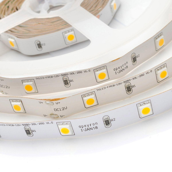 Светодиодная лента Apeyron 7,2W/m 30LED/m 5050SMD теплый белый 5M 00-37 Светодиодная лента Apeyron 7,2W/m 30LED/m 5050SMD теплый белый 5M 00-37