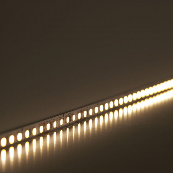 Светодиодная лента Feron 16W/m 180LED/m 2835SMD теплый белый 5M LS502 41527 Светодиодная лента Feron 16W/m 180LED/m 2835SMD теплый белый 5M LS502 41527
