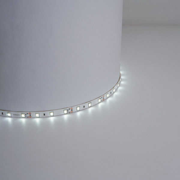 Светодиодная влагозащищенная лента Feron 4,8W/m 60LED/m 2835SMD дневной белый 5M LS604 48219 Светодиодная влагозащищенная лента Feron 4,8W/m 60LED/m 2835SMD дневной белый 5M LS604 48219