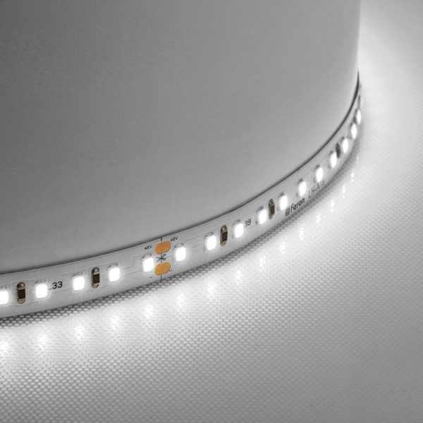 Светодиодная лента Feron 8W/m 120LED/m 2835SMD дневной белый 40M LS420 48792 Светодиодная лента Feron 8W/m 120LED/m 2835SMD дневной белый 40M LS420 48792