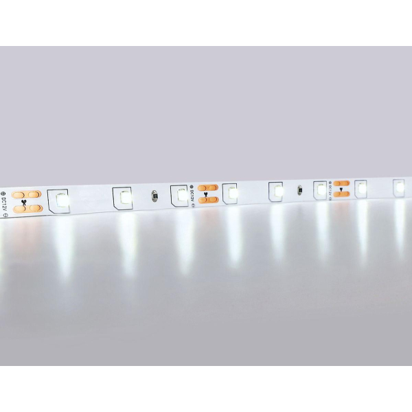 Светодиодная лента Ambrella Light 4,8W/m 60LED/m 2835SMD холодный белый 5M GS1003