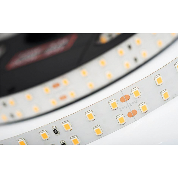 Светодиодная лента Arlight 20W/m 196LED/m 2835SMD теплый белый 5M 019091(B) Светодиодная лента Arlight 20W/m 196LED/m 2835SMD теплый белый 5M 019091(B)