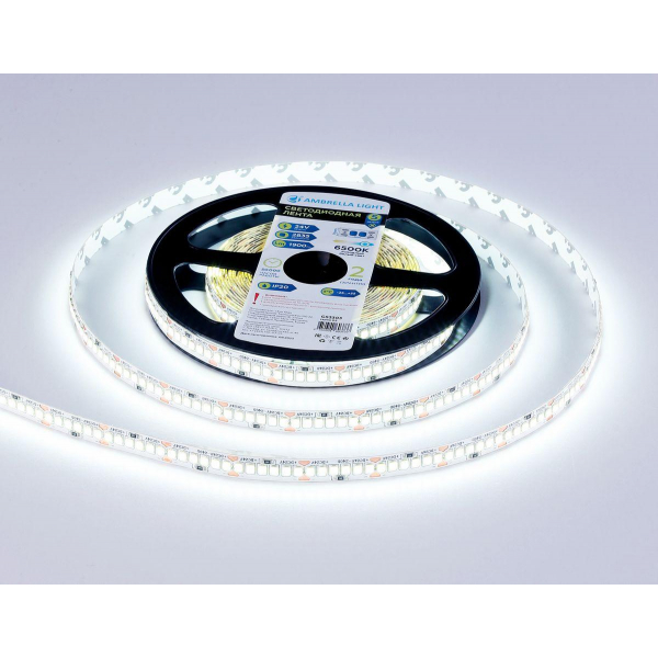 Светодиодная лента Ambrella Light 18W/m 240LED/m 2835SMD холодный белый 5M GS3303 Светодиодная лента Ambrella Light 18W/m 240LED/m 2835SMD холодный белый 5M GS3303