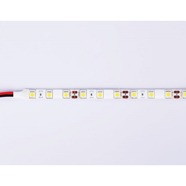Светодиодная влагозащищенная лента Ambrella Light 14,4W/m 60LED/m 5050SMD дневной белый 5M GS2102 Светодиодная влагозащищенная лента Ambrella Light 14,4W/m 60LED/m 5050SMD дневной белый 5M GS2102