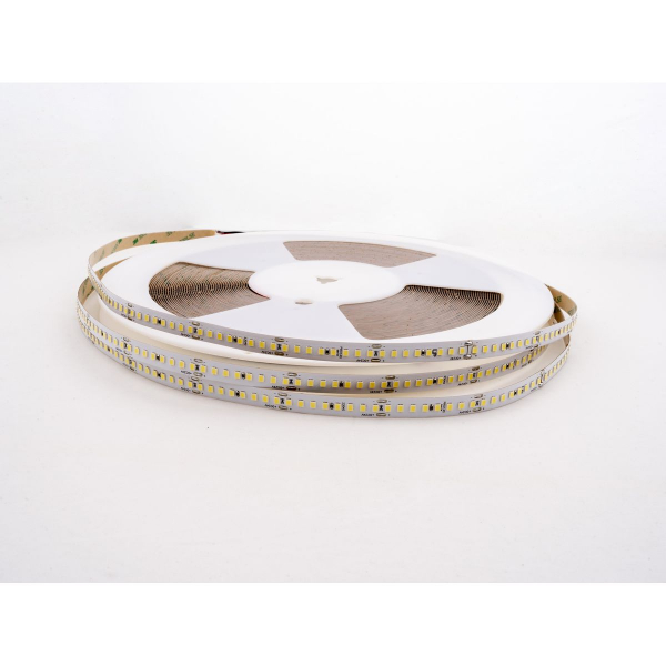 Светодиодная лента LEDS POWER 2835 176/м (16Вт/м) 24В холодная 30м/кат, серия ПРО140 005843 Светодиодная лента LEDS POWER 2835 176/м (16Вт/м) 24В холодная 30м/кат, серия ПРО140 005843