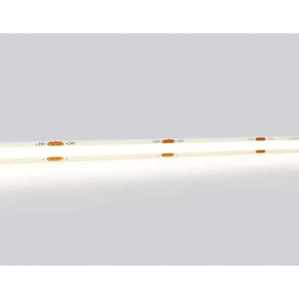 Светодиодная лента Ambrella Light 12W/m 480LED/m COB дневной белый 5M GS4702 Светодиодная лента Ambrella Light 12W/m 480LED/m COB дневной белый 5M GS4702