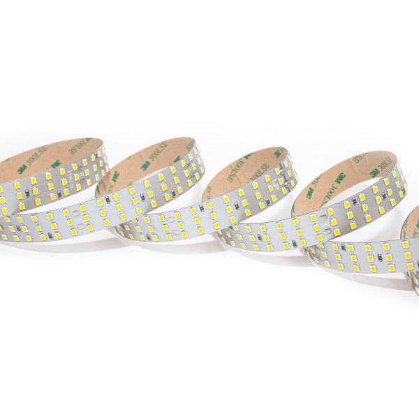 Светодиодная лента LEDS POWER трехрядная 2835 336/м (31Вт/м) 24В теплая, серия ПРО200 009087 Светодиодная лента LEDS POWER трехрядная 2835 336/м (31Вт/м) 24В теплая, серия ПРО200 009087