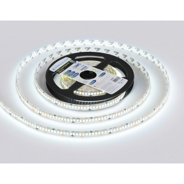 Светодиодная лента Ambrella Light 22W/m 240LED/m 2835SMD холодный белый 5M GS3503 Светодиодная лента Ambrella Light 22W/m 240LED/m 2835SMD холодный белый 5M GS3503