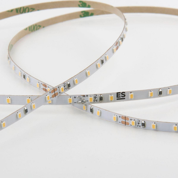 Светодиодная лента Elektrostandard 8W/m 120LED/m дневной белый 5M a056426 Светодиодная лента Elektrostandard 8W/m 120LED/m дневной белый 5M a056426