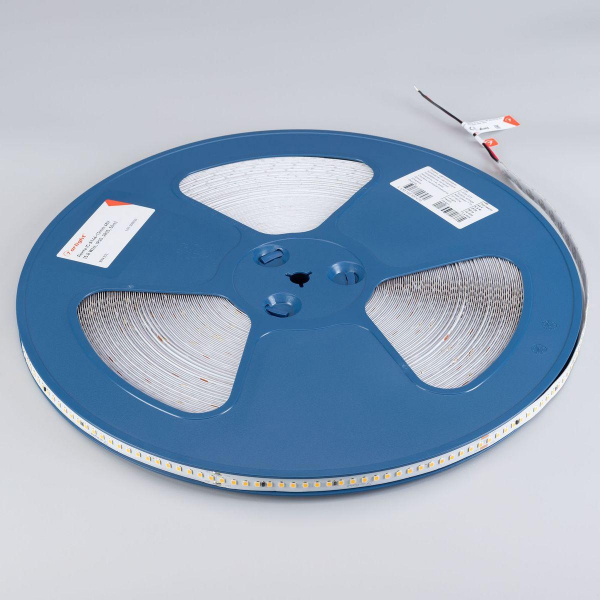 Светодиодная лента Arlight 8W/m 144Led/m 2835SMD дневной белый 50M IC-A144-12mm 48V Day5000 026982(2) Светодиодная лента Arlight 8W/m 144Led/m 2835SMD дневной белый 50M IC-A144-12mm 48V Day5000 026982(2)