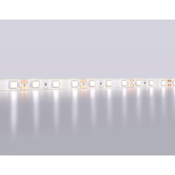 Светодиодная влагозащищенная лента Ambrella Light 14,4W/m 60LED/m 5050SMD дневной белый 5M GS2102 Светодиодная влагозащищенная лента Ambrella Light 14,4W/m 60LED/m 5050SMD дневной белый 5M GS2102