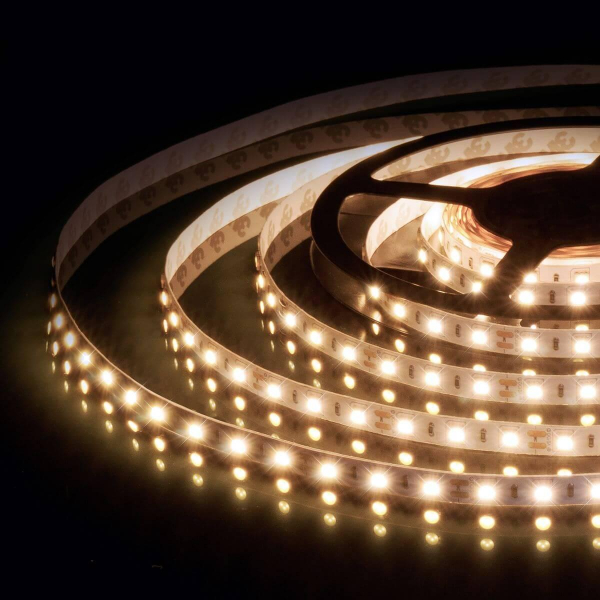 Светодиодная лента Elektrostandard 14,4W/m 60LED/m 5050SMD дневной белый 5M a052966 Светодиодная лента Elektrostandard 14,4W/m 60LED/m 5050SMD дневной белый 5M a052966