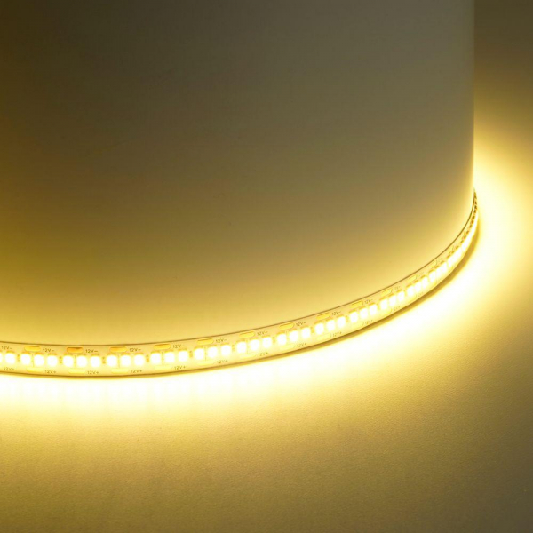 Светодиодная лента Feron 19W/m 240LED/m 2835SMD теплый белый 5М LS617 48826 Светодиодная лента Feron 19W/m 240LED/m 2835SMD теплый белый 5М LS617 48826