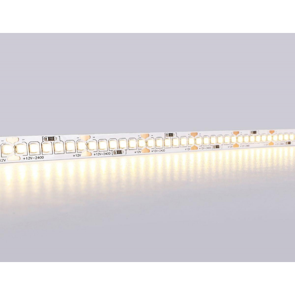 Светодиодная лента Ambrella Light 19,2W/m 240LED/m 2835SMD теплый белый 5M GS1501 Светодиодная лента Ambrella Light 19,2W/m 240LED/m 2835SMD теплый белый 5M GS1501