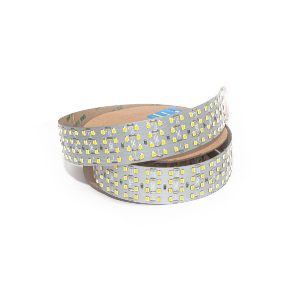 Светодиодная лента LEDS POWER четырехрядная 2835 448/м (47Вт/м) 24В теплая, серия ПРО200 009117 Светодиодная лента LEDS POWER четырехрядная 2835 448/м (47Вт/м) 24В теплая, серия ПРО200 009117