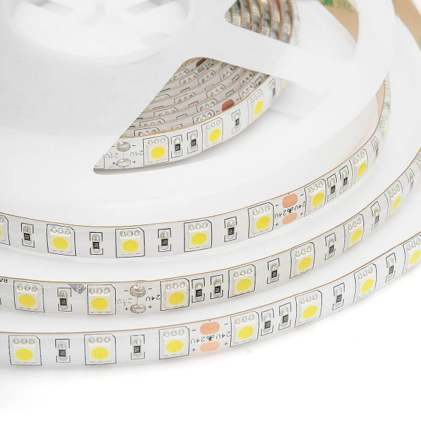 Светодиодная влагозащищенная лента Apeyron 14,4W/m 60Led/m 5050SMD холодный белый 5M 00-318 Светодиодная влагозащищенная лента Apeyron 14,4W/m 60Led/m 5050SMD холодный белый 5M 00-318
