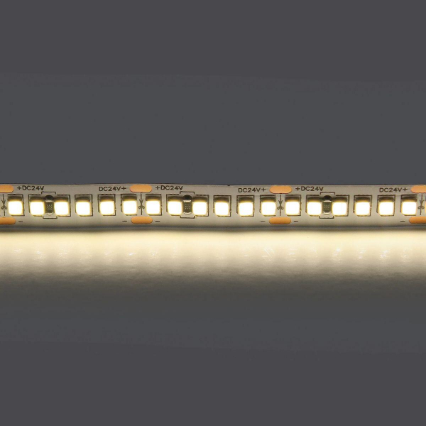 Светодиодная лента Lightstar 24W/m 240LED/m дневной белый 5M 421024 Светодиодная лента Lightstar 24W/m 240LED/m дневной белый 5M 421024