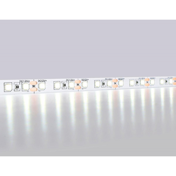Светодиодная лента Ambrella Light 9,6W/m 120LED/m 2835SMD холодный белый 5M GS1103 Светодиодная лента Ambrella Light 9,6W/m 120LED/m 2835SMD холодный белый 5M GS1103