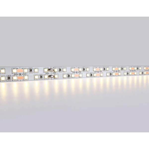 Светодиодная лента Ambrella Light 24W/m 240LED/m 2835SMD теплый белый 5M GS1701 Светодиодная лента Ambrella Light 24W/m 240LED/m 2835SMD теплый белый 5M GS1701