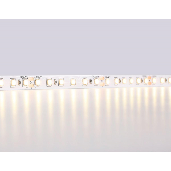 Светодиодная лента Ambrella Light 10W/m 120LED/m 2835SMD теплый белый 5M GS3101 Светодиодная лента Ambrella Light 10W/m 120LED/m 2835SMD теплый белый 5M GS3101