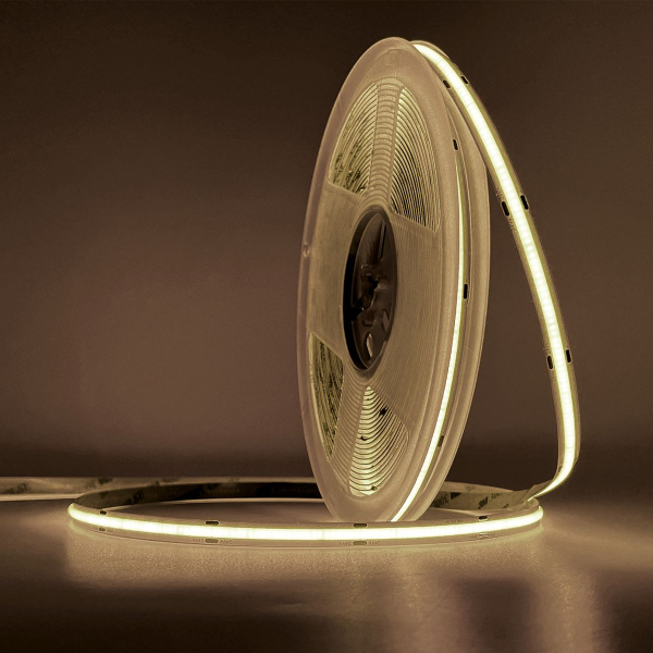 Светодиодная лента Favourite 10W/m 400LED/m 2835SMD дневной белый 5M 2003-41020 Светодиодная лента Favourite 10W/m 400LED/m 2835SMD дневной белый 5M 2003-41020
