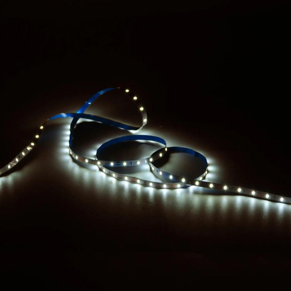 Светодиодная лента Gauss 4,8W/m 60LED/m 2835SMD теплый белый 2M BT003 Светодиодная лента Gauss 4,8W/m 60LED/m 2835SMD теплый белый 2M BT003