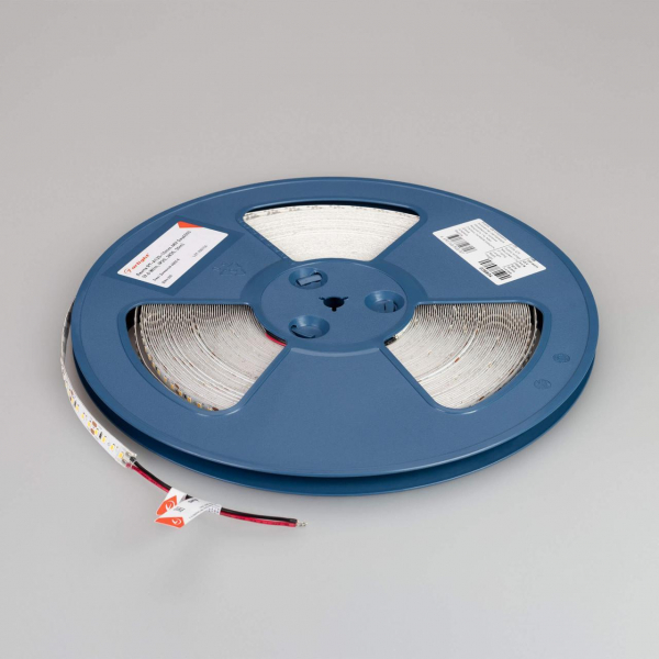 Светодиодная лента Alright 9,6W/m 120LED/m 2835SMD дневной белый 30M 038804 Светодиодная лента Alright 9,6W/m 120LED/m 2835SMD дневной белый 30M 038804