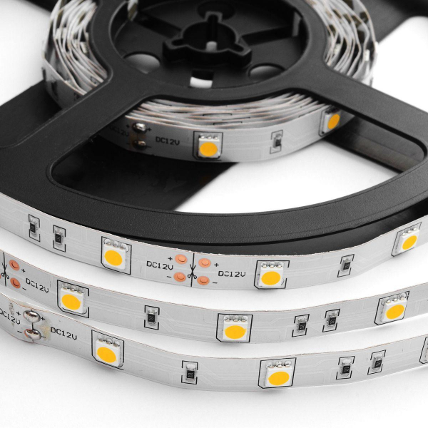 Светодиодная влагозащищенная лента OGM 9,6W/m 120LED/m 2835SMD теплый белый 5M LSE-150 Светодиодная влагозащищенная лента OGM 9,6W/m 120LED/m 2835SMD теплый белый 5M LSE-150