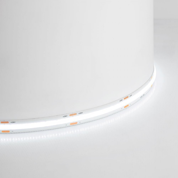 Светодиодная лента Feron 320SMD (2110) 8Вт/м 24V IP20 4000К LS530 48264 Светодиодная лента Feron 320SMD (2110) 8Вт/м 24V IP20 4000К LS530 48264