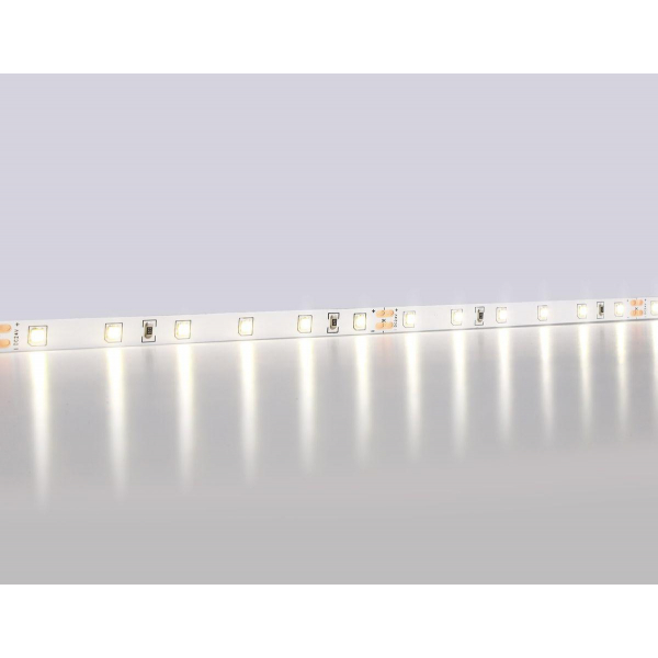 Светодиодная лента Ambrella Light 6W/m 60LED/m 2835SMD дневной белый 5M GS3002