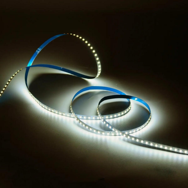 Светодиодная лента Gauss 10W/m 120LED/m 2835SMD теплый белый 5M BT039 Светодиодная лента Gauss 10W/m 120LED/m 2835SMD теплый белый 5M BT039
