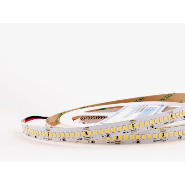 Светодиодная лента LEDS POWER 2835 240/м (22Вт/м) 24В холодная, серия ПРО140 005287 Светодиодная лента LEDS POWER 2835 240/м (22Вт/м) 24В холодная, серия ПРО140 005287