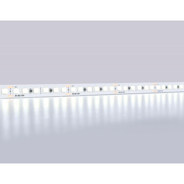 Светодиодная лента Ambrella Light 14,4W/m 180LED/m 2835SMD холодный белый 5M GS1303 Светодиодная лента Ambrella Light 14,4W/m 180LED/m 2835SMD холодный белый 5M GS1303